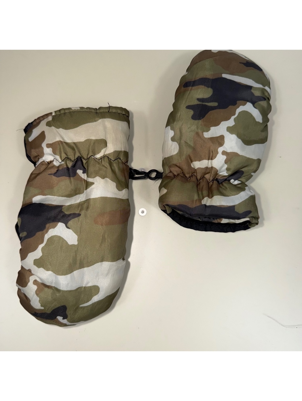 The Children’s Place Boys Camo Ski Mittens 4-7